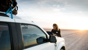 Roderick Pijls searching for waves in Namib desert