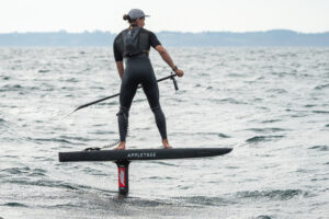 Downwind board shape for light wind winging