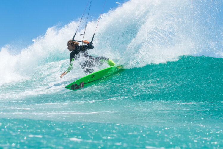 Roderick Pijls Klockhouse kiteboard squash tail