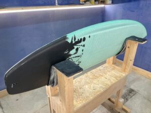 Tutorial video how to repair your carbon or glass kite surf board